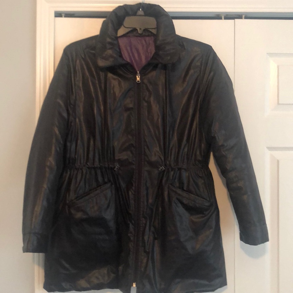 Simply Vera Wang double sided (black & purple) women coat.Size L.